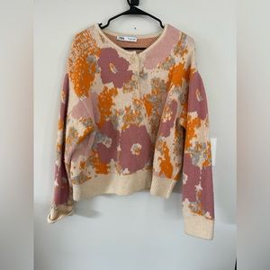 Zara Sweater / Size Large